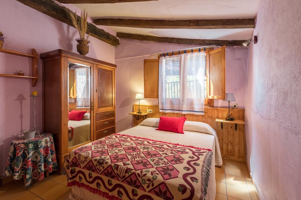 Can Sola La Vall De Bianya Sant Pere Despuig ภายนอก รูปภาพ